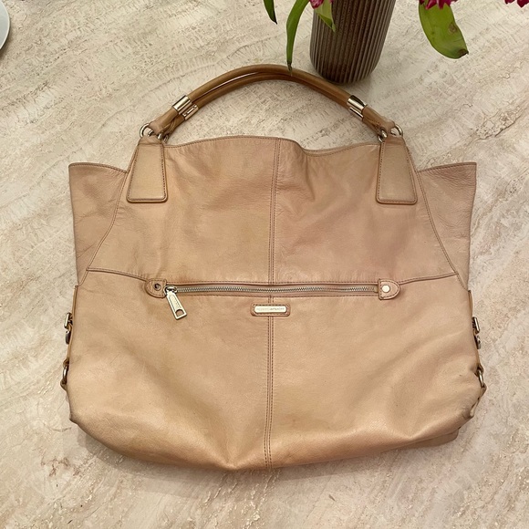 Rebecca Minkoff Handbags - Rebecca Minkoff Large Tan Leather Tote Gold Hardware